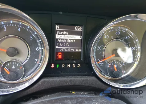 2015 Chrysler Town & Country Touring z USA, uszkodzony, nr VIN 2C4RC1BG9FR515141